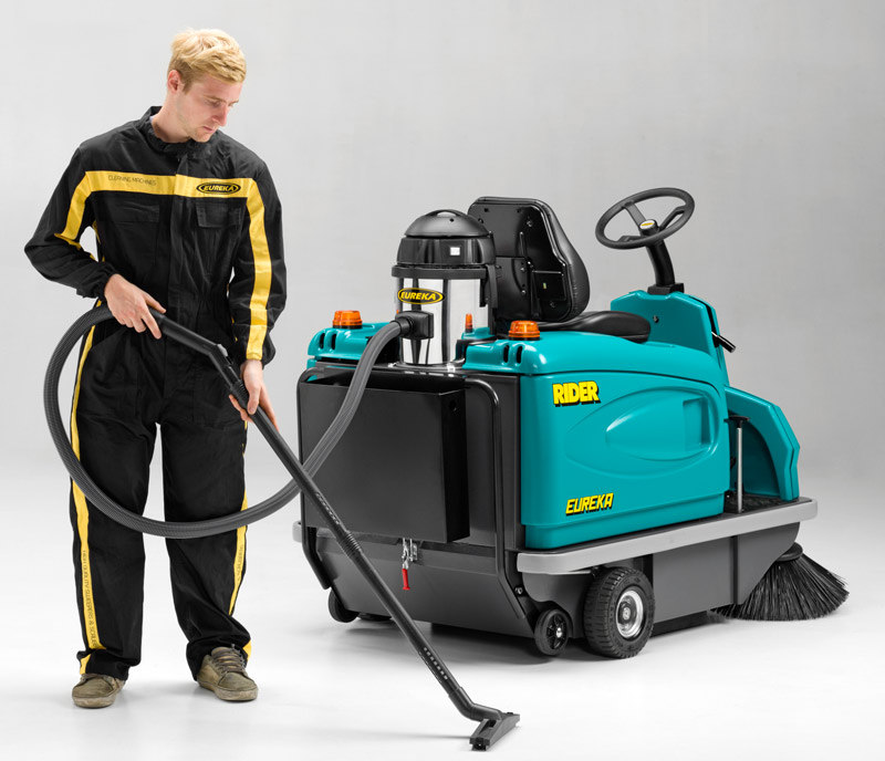ASC Eureka Sweeper With On-Board Vacuum Cleaner 1