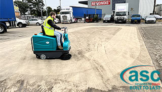 Winston Express Haulage Clean Away With An ASC M2 sweeper